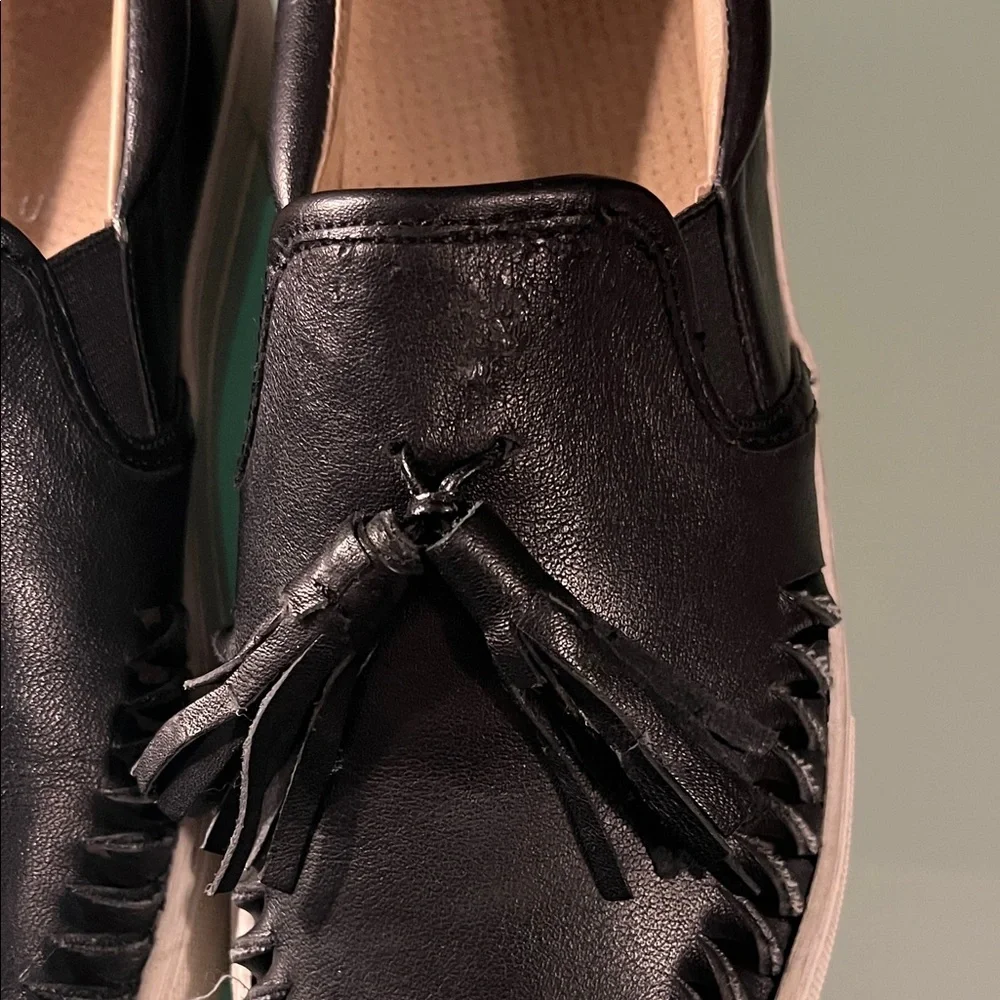J slides Aztec leather loafer sneakers